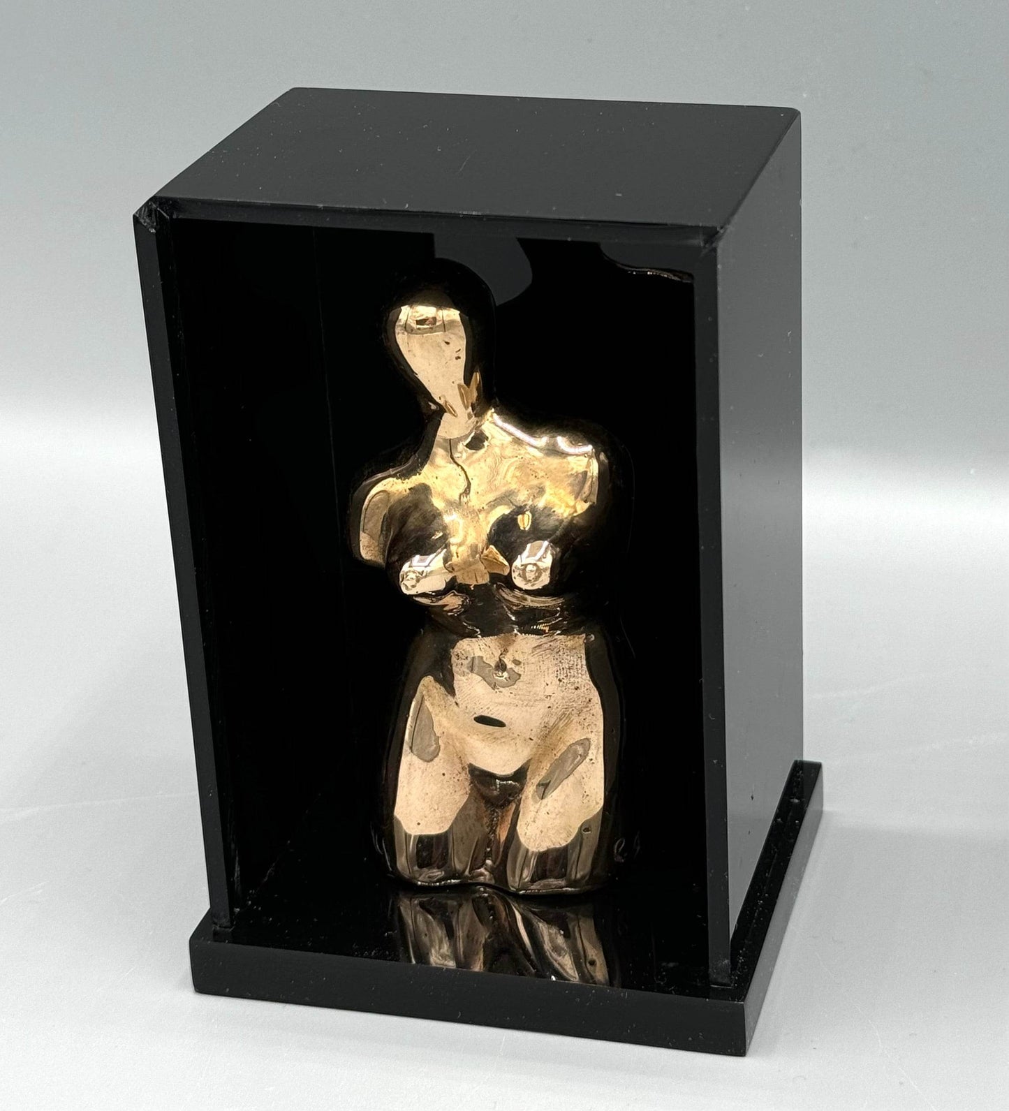 Man Ray Vierge apprivoisée / Domesticated Virgin (Let Me Out), 1969 bronze sculpture