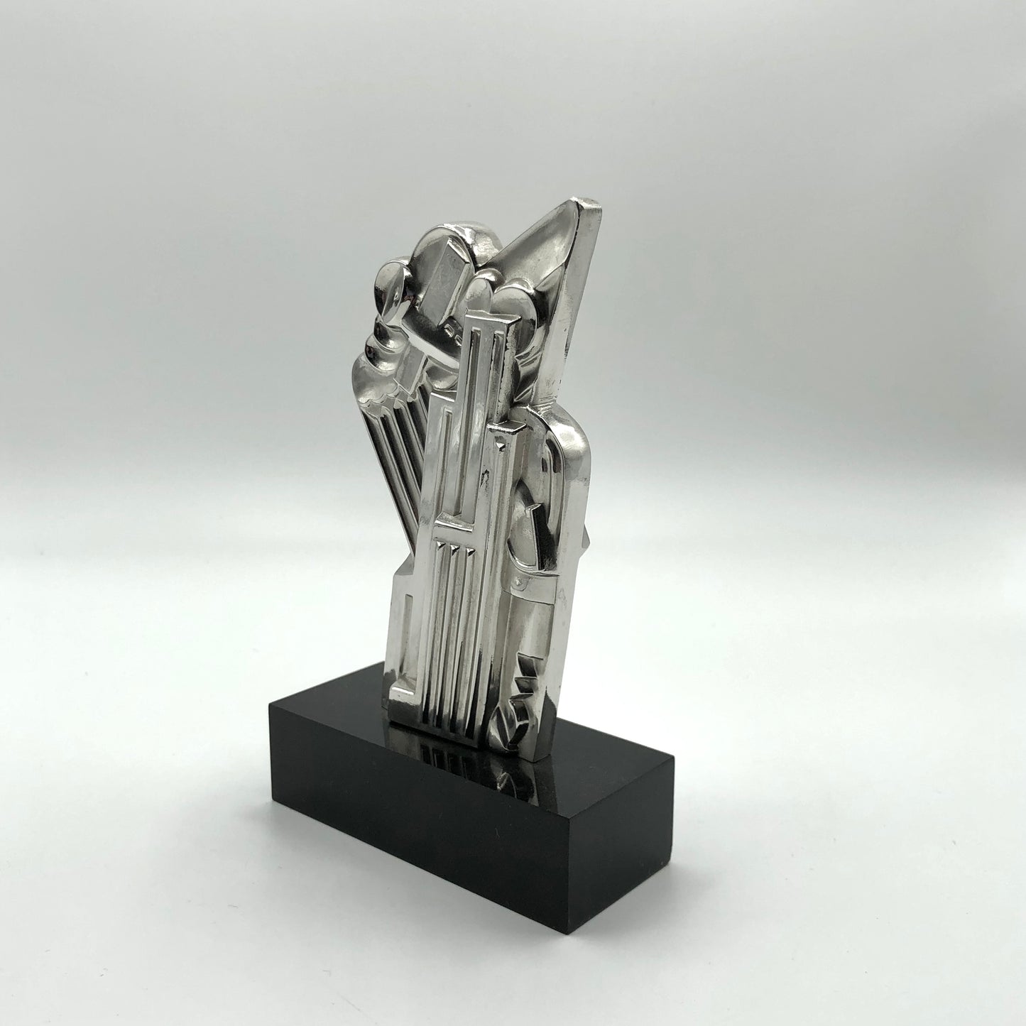Roy Lichtenstein
Salute to Airmail, 1968
solid silver multiple 